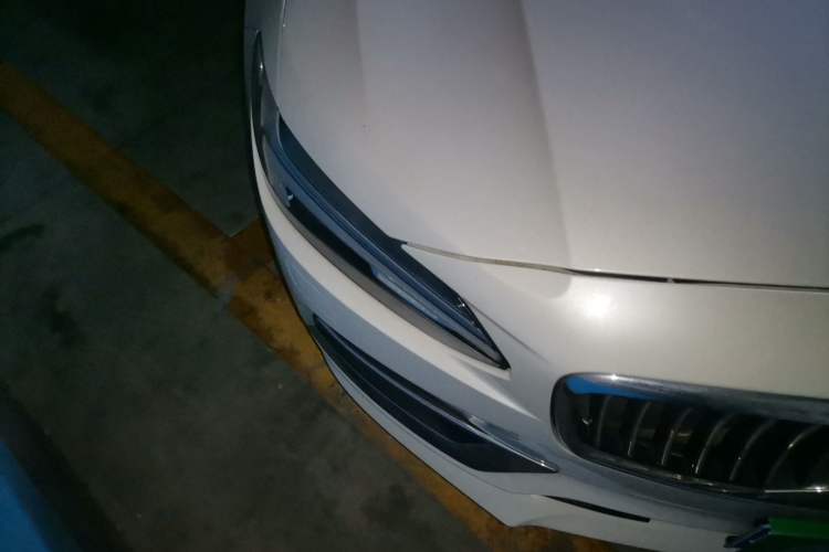 Used Volvo S90 2017 T5 Prestige Edition Right Front Headlight