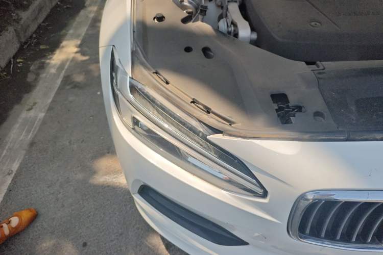 Used Volvo S90 2017 T4 Zhiyi Edition Right Front Headlight