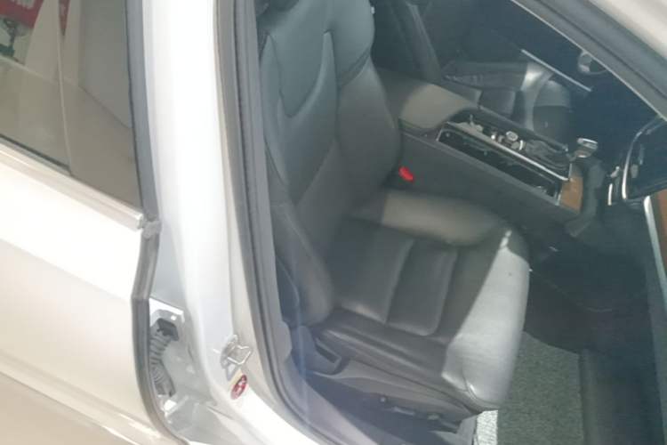 Used Volvo S90 2017 T5 Smart Luxury Edition Right Front Seat