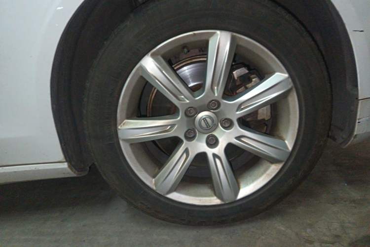 Used Volvo S90 2017 T4 Zhiyi Edition Right Front Wheel Hub