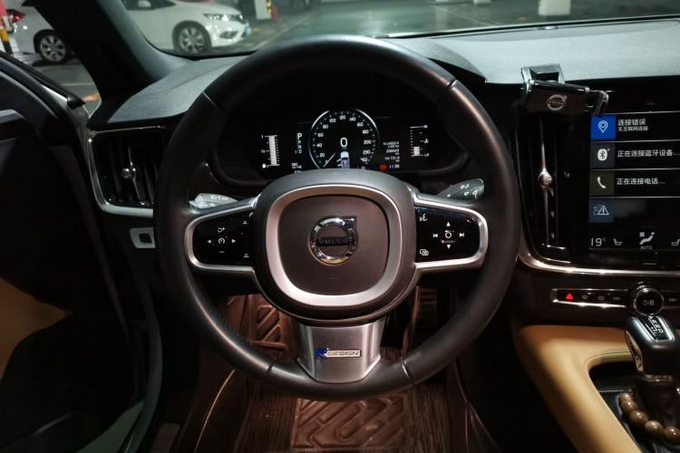 Used Volvo S90 2017 T4 Zhiyuan Edition Steering Wheel