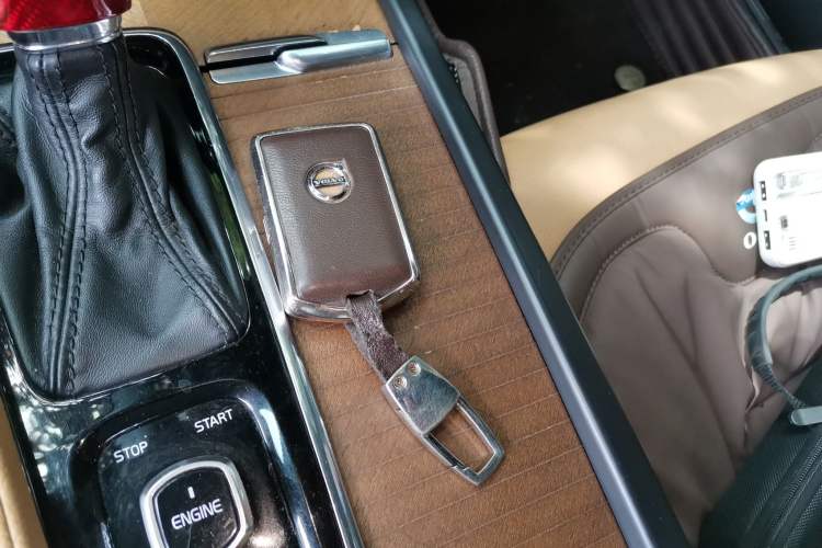Used Volvo S90 2017 T5 Smart Luxury Edition Vehicle Key