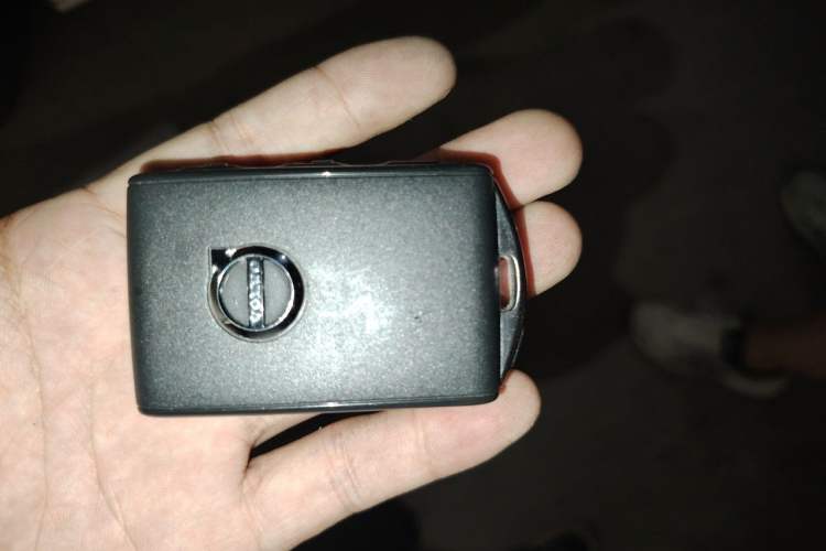 Used Volvo S90 2017 T4 Zhiyuan Edition Vehicle Key