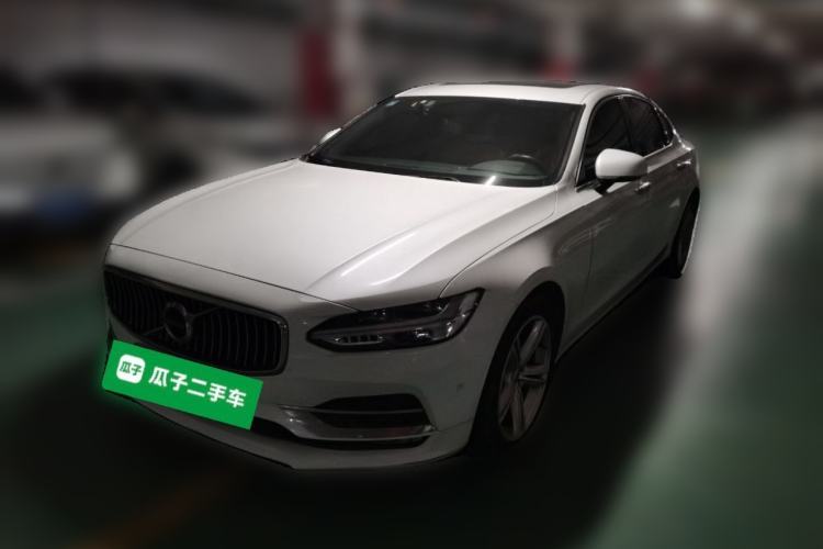 Used Volvo S90 2017 T4 Zhiyuan Edition Guazi used car, China used car export, Used car for sale, Used cars, Cheapest cars for sale
