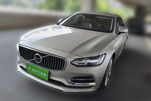 Used Volvo S90 2017 T5 Smart Luxury Edition