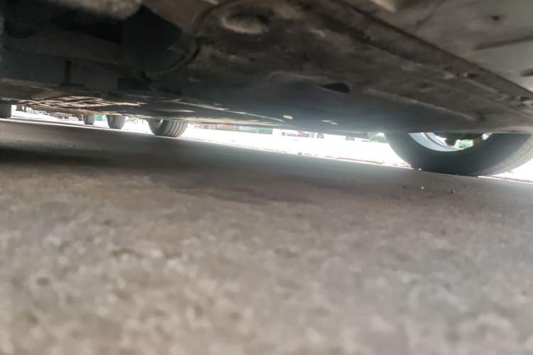 Used Volvo S90 2017 T5 Zhiyuan Edition Chassis Front Right