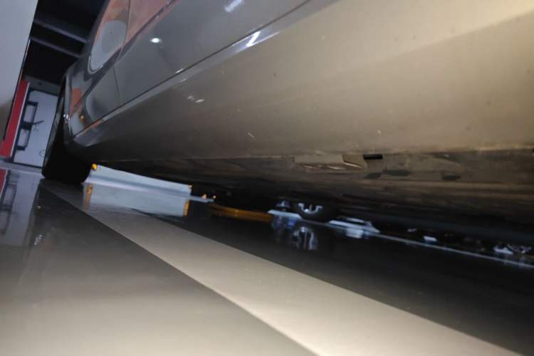 Used Volvo S90 2017 T4 Zhiyuan Edition Chassis Rear Left