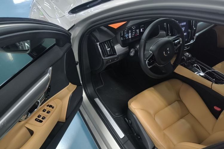 Used Volvo S90 2017 T4 Zhiyi Edition Driver Seat