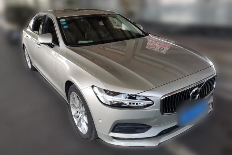 Used Volvo S90 2017 T5 Zhiyuan Edition Front Right 45 Deg