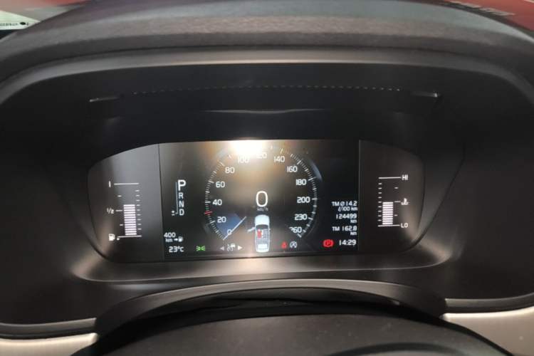 Used Volvo S90 2017 T4 Zhiyi Edition Instrument Cluster