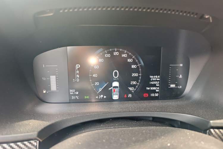 Used Volvo S90 2017 T5 Zhiyuan Edition Instrument Cluster