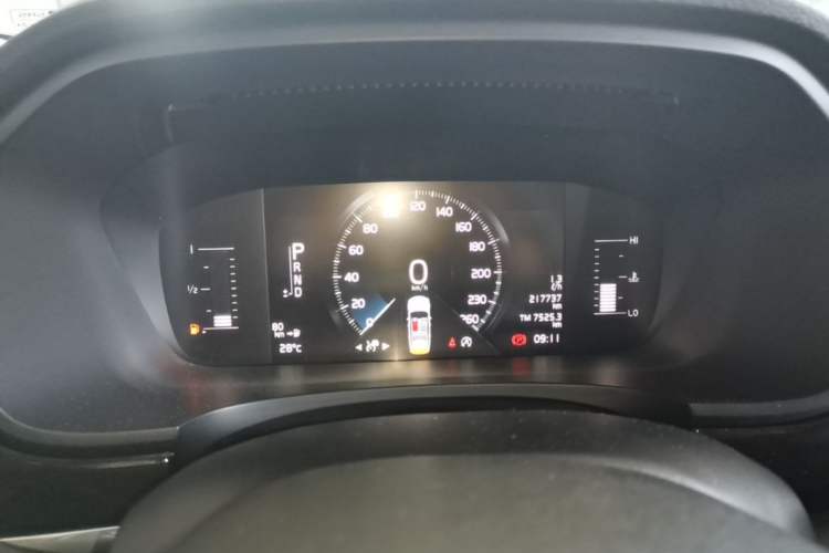 Used Volvo S90 2017 T5 Zhiyuan Edition Instrument Cluster