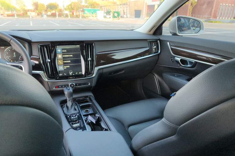 Used Volvo S90 2017 T5 Zhiyuan Edition Interior 2