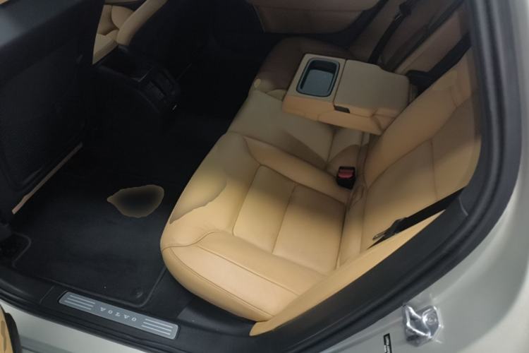 Used Volvo S90 2017 T4 Zhiyi Edition Left Rear Seat