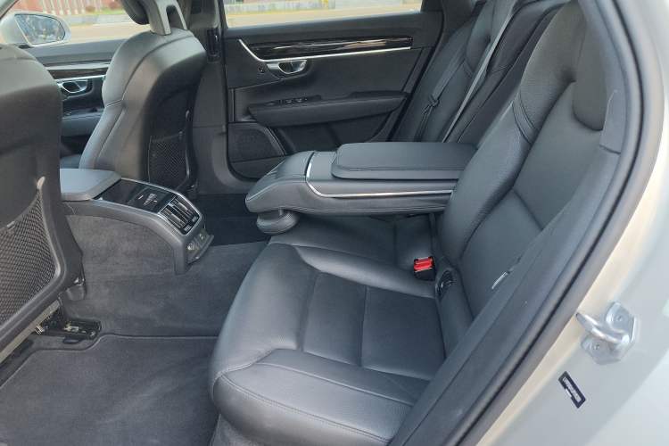Used Volvo S90 2017 T5 Zhiyuan Edition Left Rear Seat