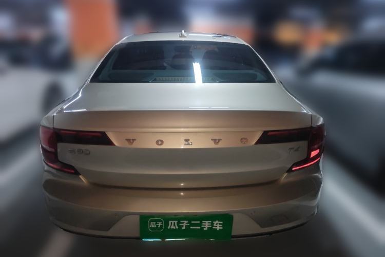 Used Volvo S90 2017 T4 Zhiyuan Edition Rear