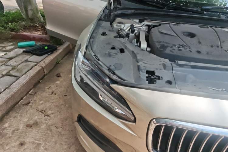 Used Volvo S90 2017 T5 Zhiyuan Edition Right Front Headlight