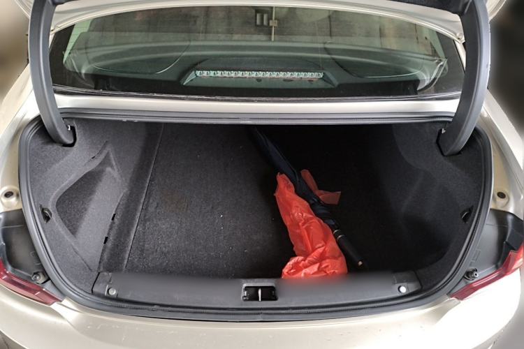 Used Volvo S90 2017 T5 Smart Luxury Edition Trunk
