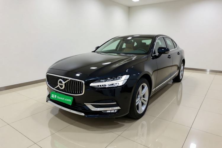 Used Volvo S90 2018 T4 Zhiyuan Edition Guazi used car, China used car export, Used car for sale, Used cars, Cheapest cars for sale