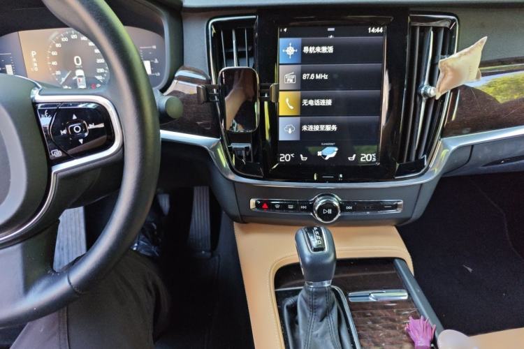 Used Volvo S90 2018 T4 Zhiyuan Edition Audio And AC Panel