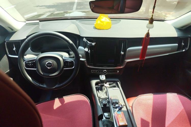 Used Volvo S90 2018 T4 Zhiyi Edition Center Console