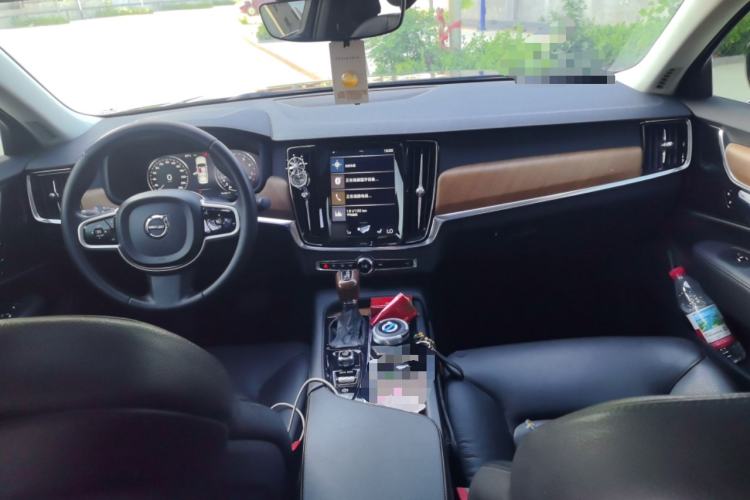 Used Volvo S90 2018 T5 Zhiyuan Edition Center Console