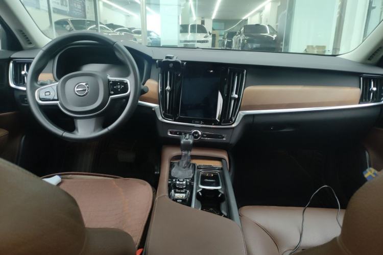 Used Volvo S90 2018 T5 Zhiya Edition Center Console