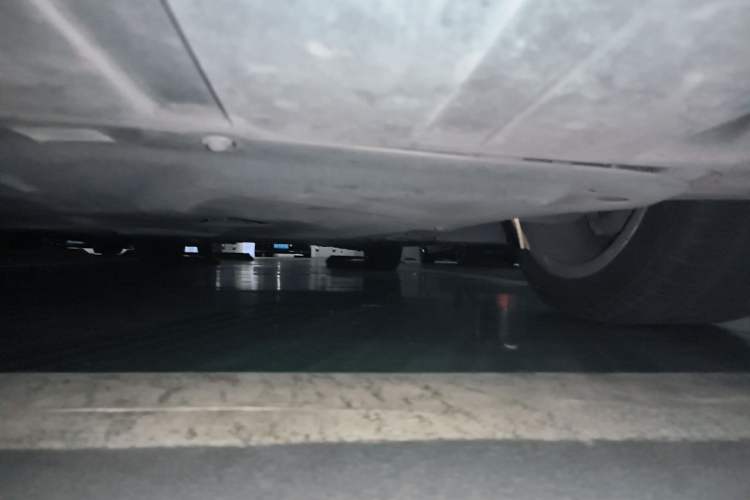 Used Volvo S90 2018 T4 Zhiyuan Edition Chassis Front Left