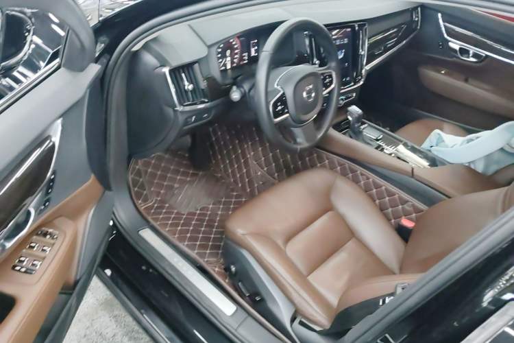 Used Volvo S90 2018 T4 Zhiyuan Edition Driver Seat