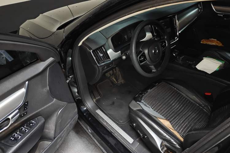 Used Volvo S90 2018 T4 Zhiyi Edition Driver Seat