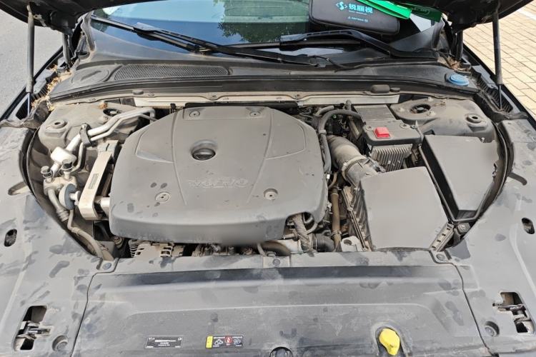 Used Volvo S90 2018 T4 Zhiyi Edition Engine Bay