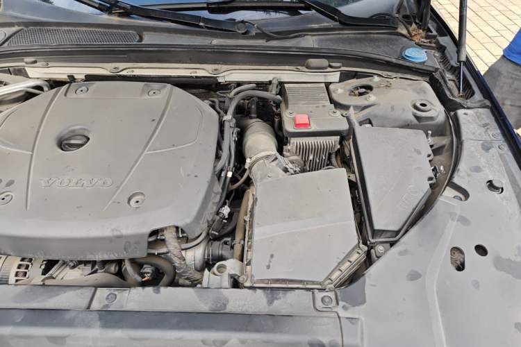 Used Volvo S90 2018 T4 Zhiyi Edition Engine Bay Left