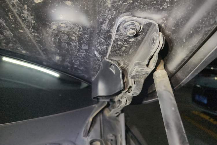 Used Volvo S90 2018 T4 Zhiyi Edition Engine Bay Left