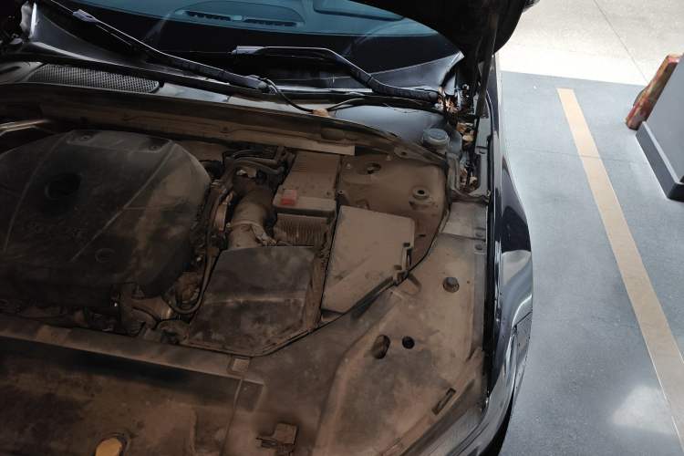 Used Volvo S90 2018 T4 Zhiyi Edition Engine Bay Left