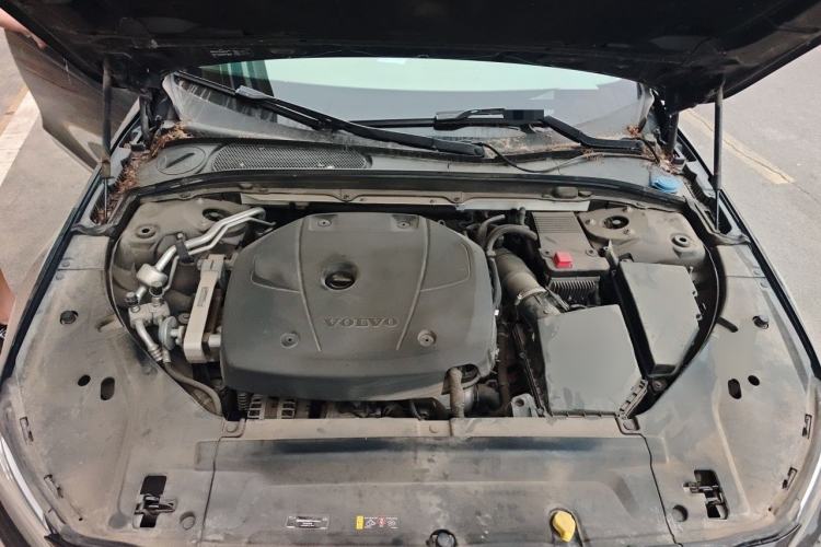 Used Volvo S90 2018 T4 Zhiyuan Edition Engine Bay