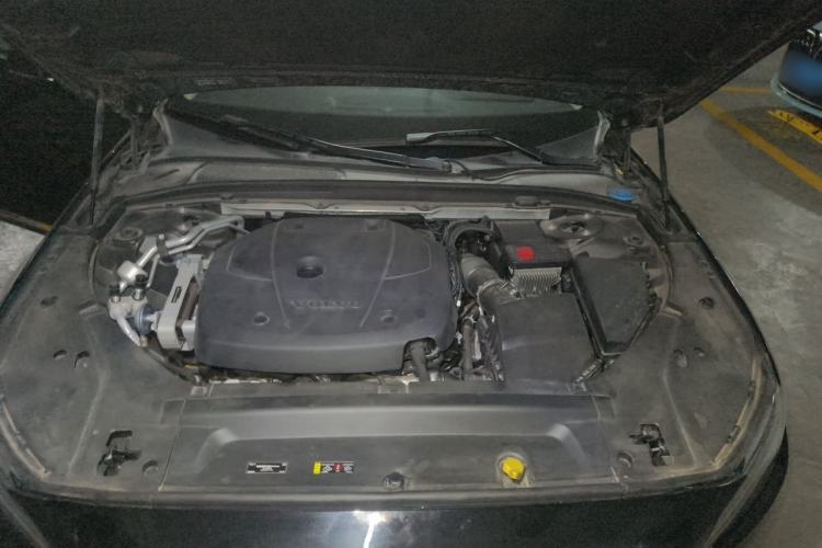Used Volvo S90 2018 T4 Zhiyi Edition Engine Bay