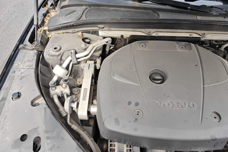 Used Volvo S90 2018 T4 Zhiyi Edition Engine Bay Right