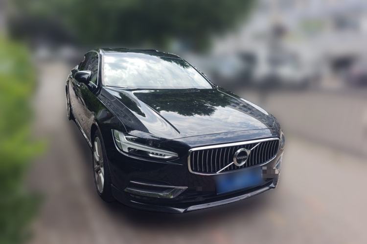 Used Volvo S90 2018 T5 Prestige Edition Exterior 2