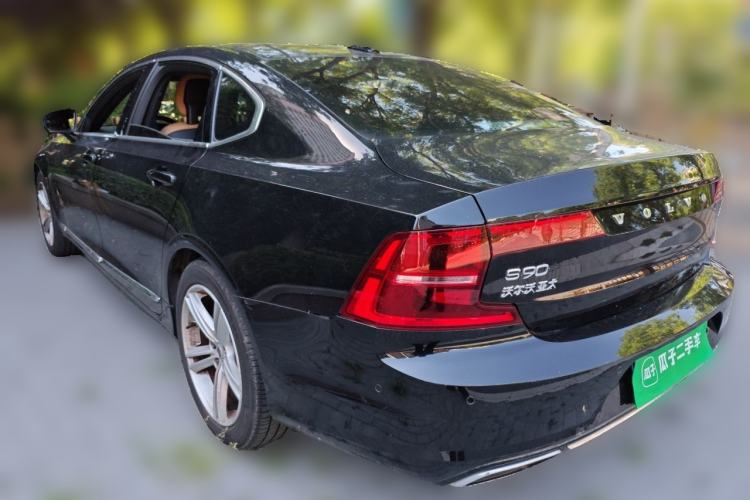 Used Volvo S90 2018 T4 Zhiyuan Edition Exterior 3