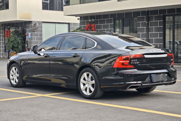 Used Volvo S90 2018 T4 Zhiyi Edition Exterior 5