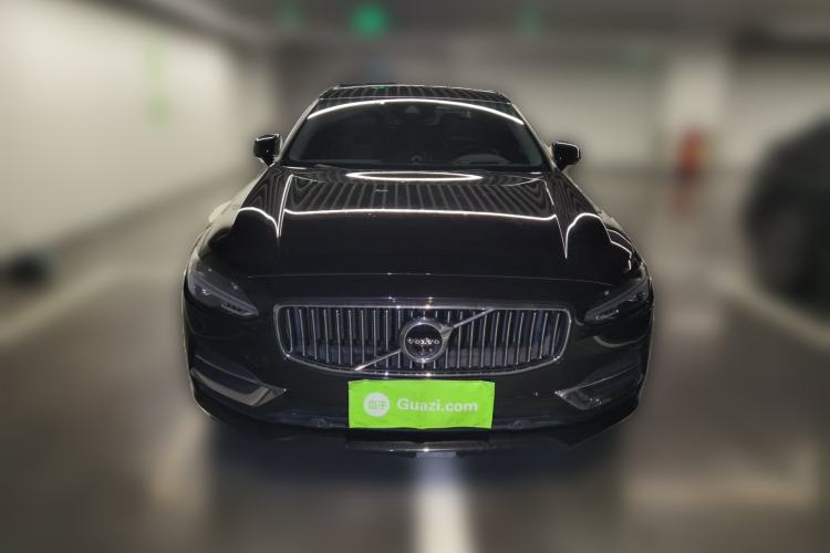 Used Volvo S90 2018 T5 Prestige Edition Front