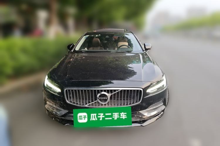Used Volvo S90 2018 T4 Zhiyuan Edition Front