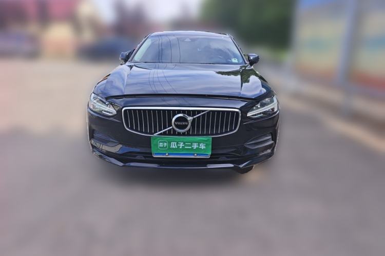 Used Volvo S90 2018 T4 Zhiyuan Edition Front