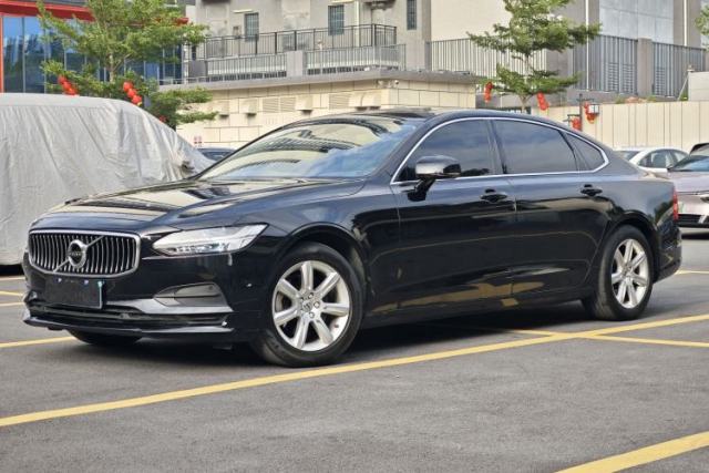Ojetý Volvo S90 2018 T4 Zhiyi Edition