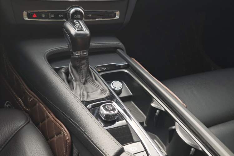 Used Volvo S90 2018 T4 Zhiyi Edition Gear Lever