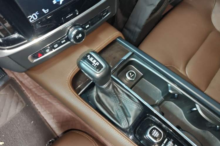 Used Volvo S90 2018 T4 Zhiyuan Edition Gear Lever