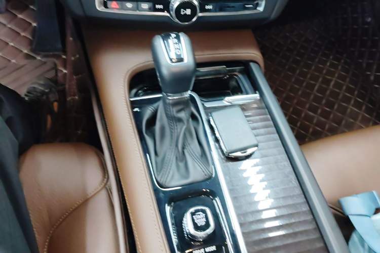 Used Volvo S90 2018 T4 Zhiyuan Edition Gear Lever