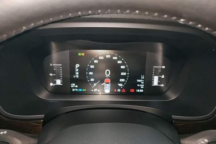 Used Volvo S90 2018 T4 Zhiyuan Edition Instrument Cluster