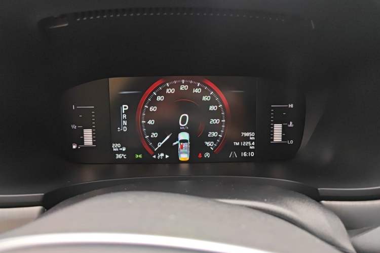 Used Volvo S90 2018 T4 Zhiyi Edition Instrument Cluster