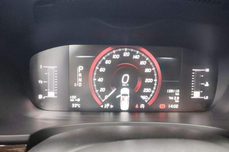 Used Volvo S90 2018 T4 Zhiyuan Edition Instrument Cluster